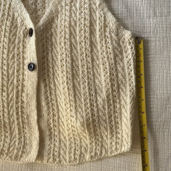 miss love knit vest / L / NWOT - Picture 5 of 8